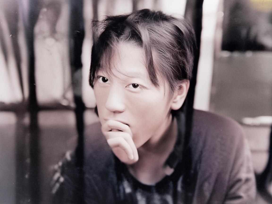 常宁指挥下的音乐之魂，如何精准捕捉乐章的灵魂？